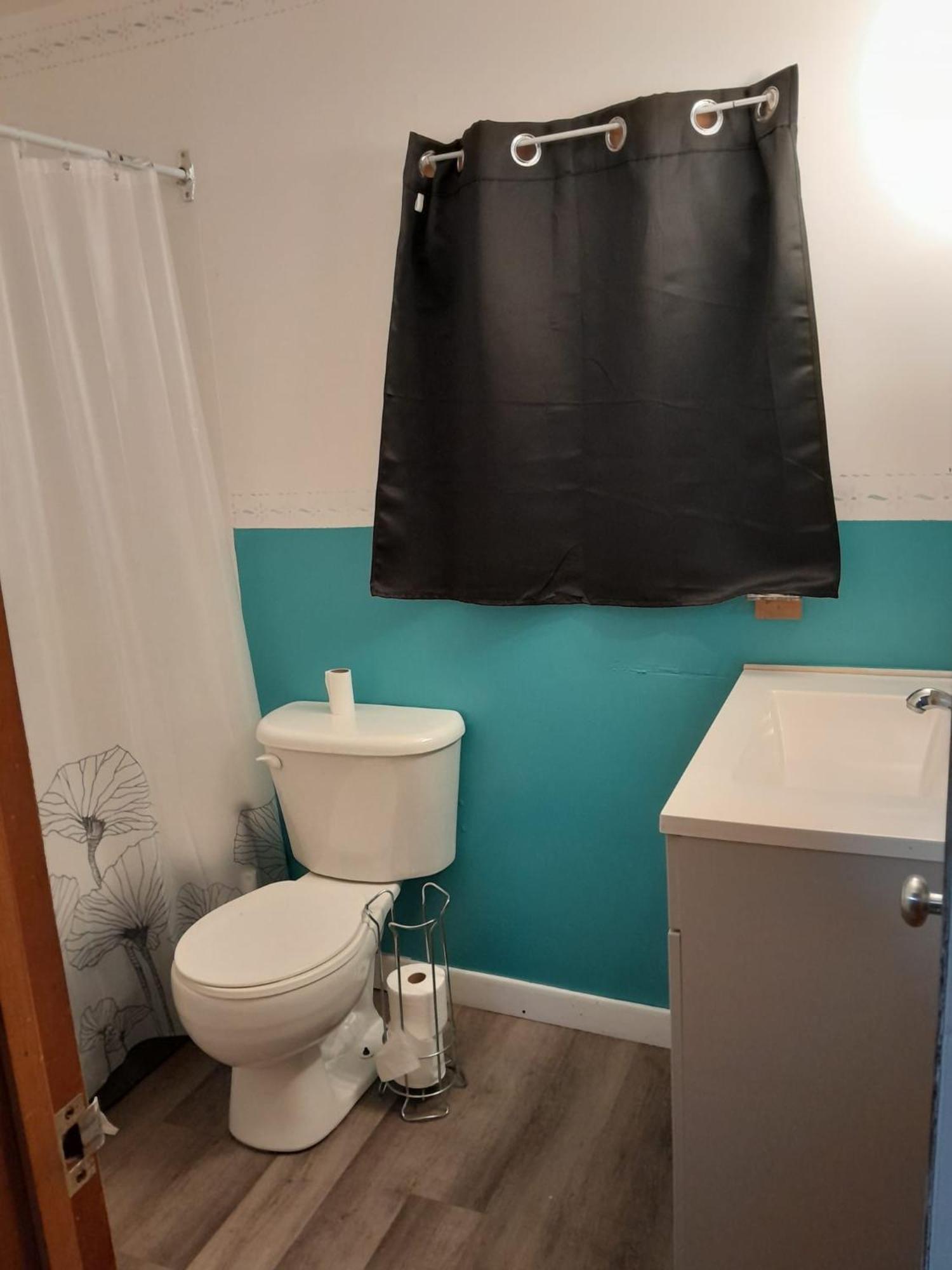 Lakefront Hideaway Resort Kawartha Lakes Δωμάτιο φωτογραφία