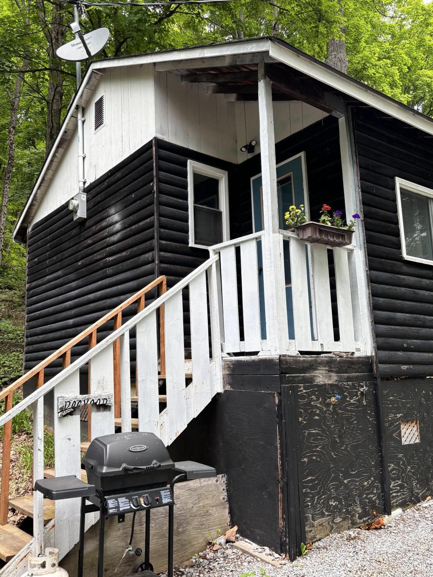 Lakefront Hideaway Resort Kawartha Lakes Εξωτερικό φωτογραφία